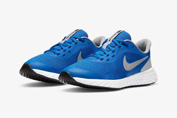 NIKE YOUTH REVOLUTION 5 (GS) - GAME ROYAL LT SMOKE GREY-WHITE Supply